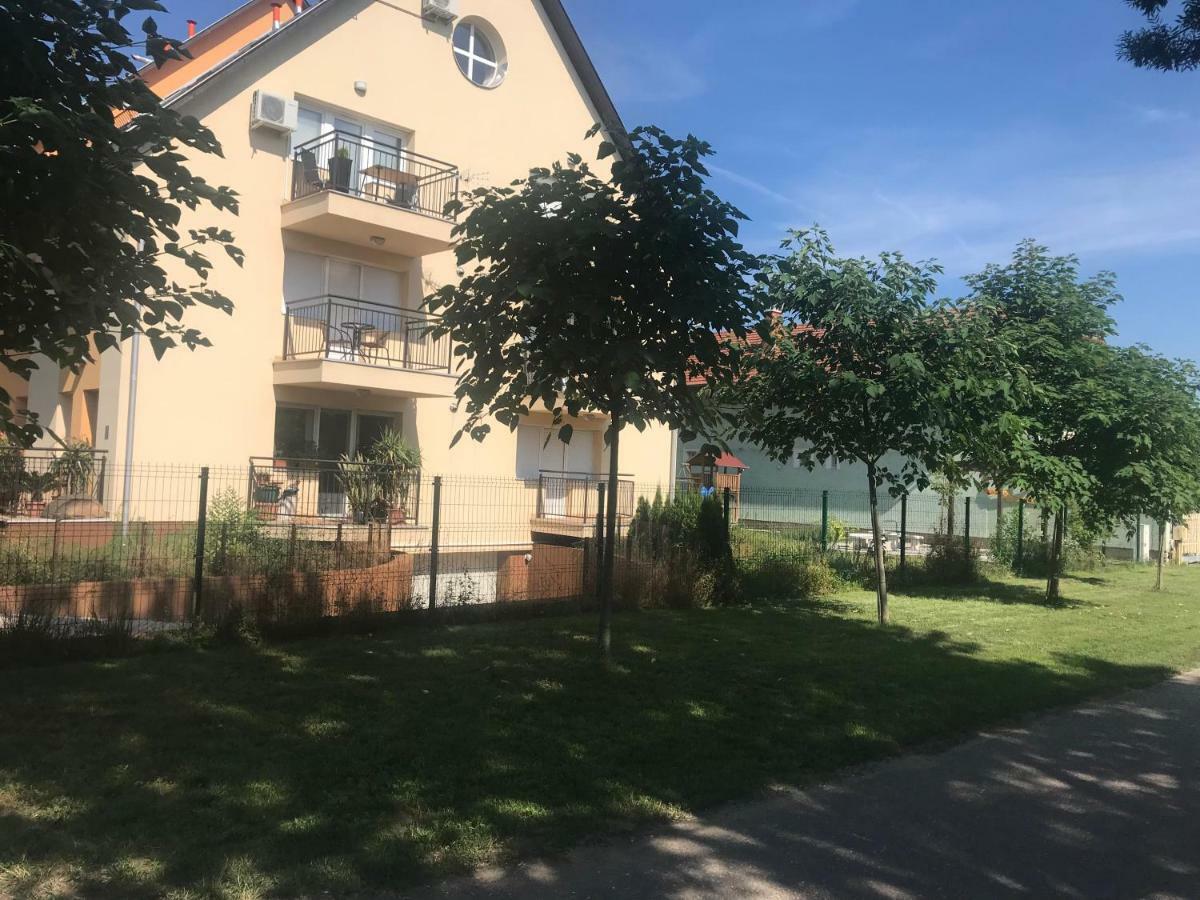 Tommy Apartman 2.0 Hajdúszoboszló Extérieur photo